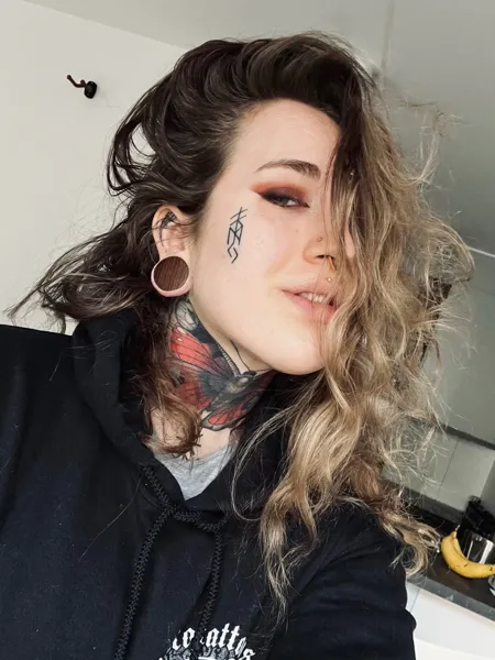Radical Reb, elven trans goddess - Onlyfans